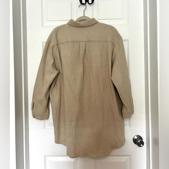 Atelier Delphine Oversized Overlay in Cream Washed Wool - Picture 4 of 7